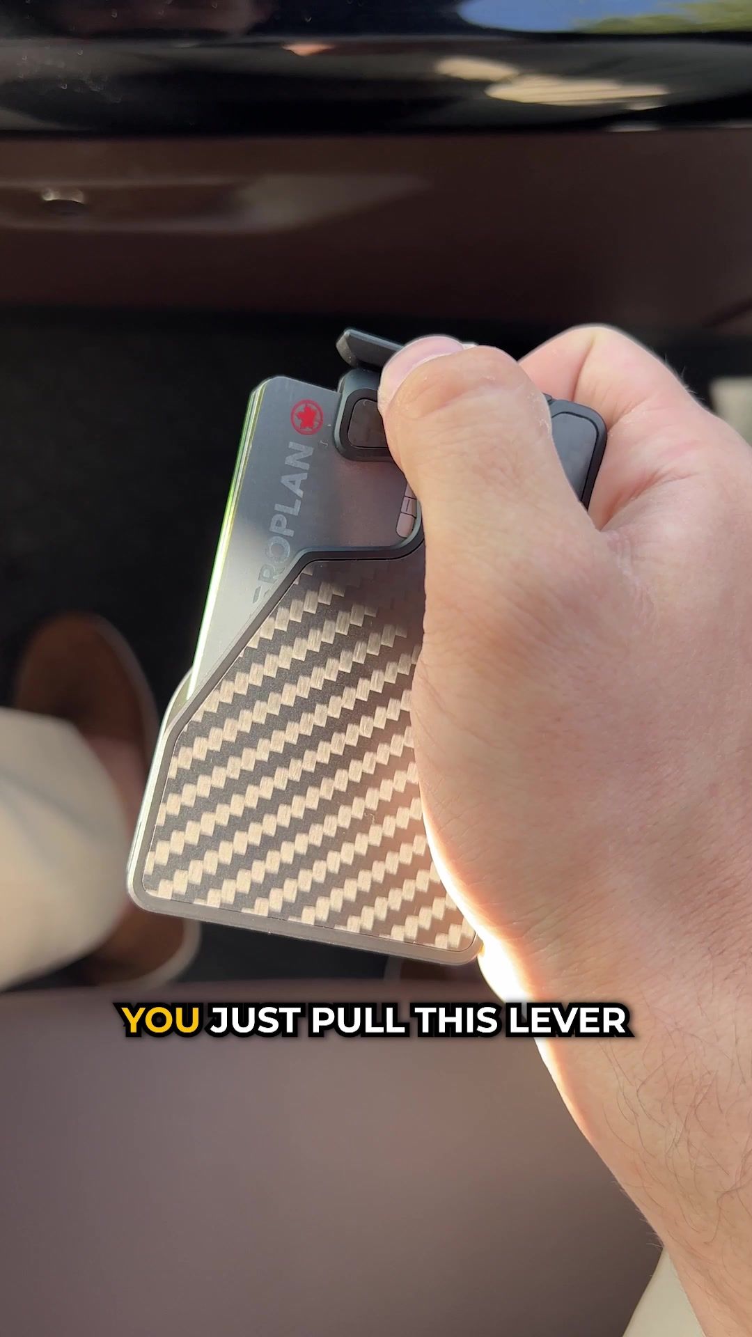 Pull. Fan. Pick. Done.